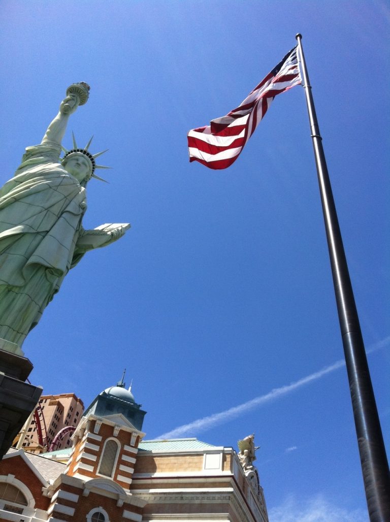 New York New York Hotel & Casino Flagpole Repair