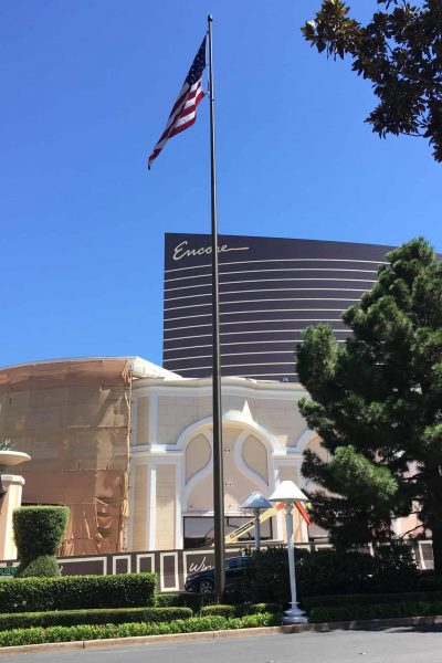 Encore-Wynn pole 70' Bronze